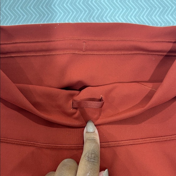 Lululemon Wunder Train High-Rise Tight - Picture 4 of 7